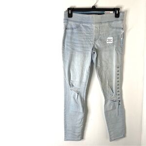 Old Navy Rockstar Pull-On Jeggings Slim Fit Light Wash NWT
